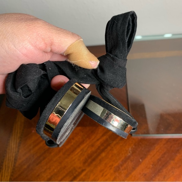 Forever 21 Faux Suede Pointy Ankle Wrap Flats - Picture 5 of 8